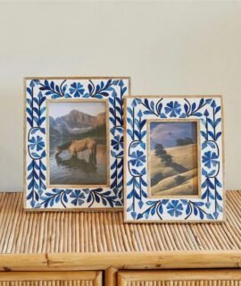 WOODEN ENAMEL PHOTO FRAME SET